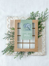 Load image into Gallery viewer, Cranberry & Pine Wax Melts